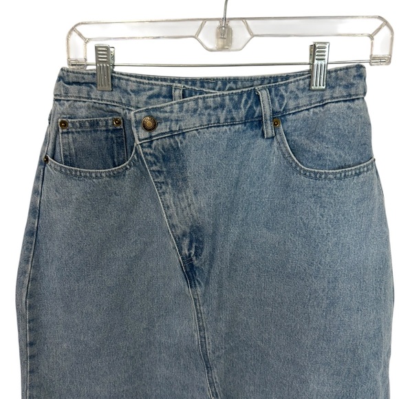 Dressed in Lala Maxi Light Blue Denim Slit Skirt Med Casual Fashion Slant NWT - Picture 6 of 14